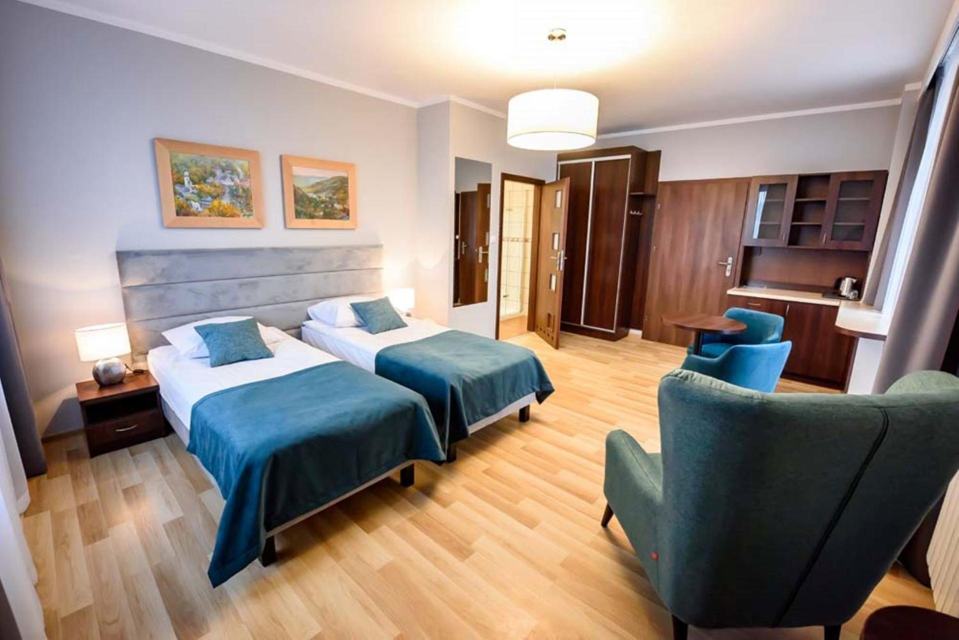 Hotel Osrodek Szkoleniowo Wypoczynkowy Galicya à Krynica-Zdrój Extérieur photo
