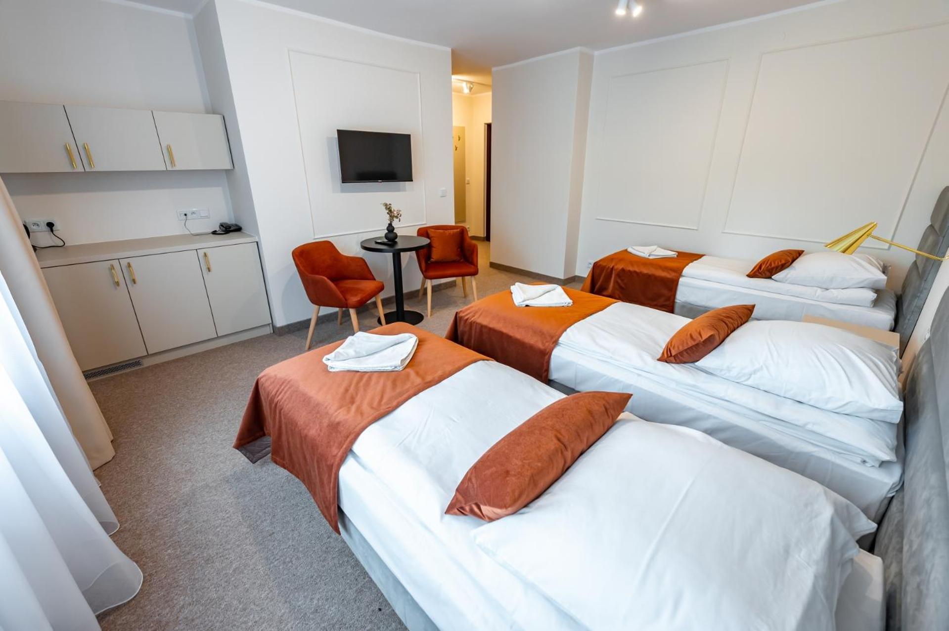 Hotel Osrodek Szkoleniowo Wypoczynkowy Galicya à Krynica-Zdrój Extérieur photo