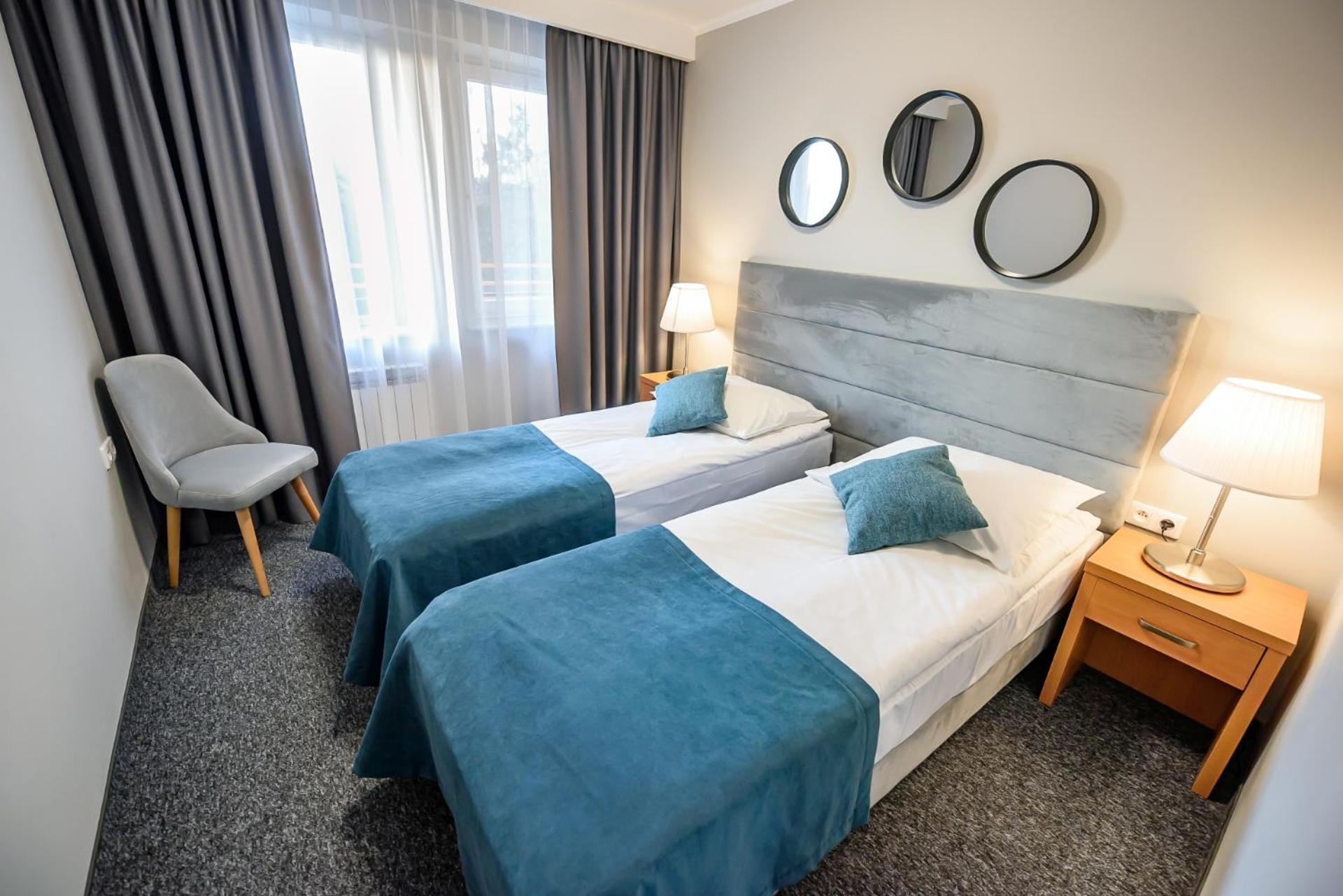 Hotel Osrodek Szkoleniowo Wypoczynkowy Galicya à Krynica-Zdrój Extérieur photo